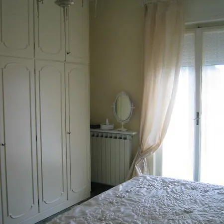 Corso Inglesi Appartement